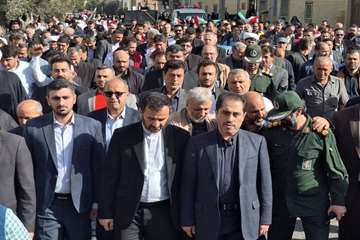  حضور جامعه بزرگ دانشگاه علوم پزشکی گیلان در راهپیمایی سیزده آبان