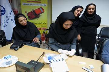 کارگاه آموزشی تقویت شبکه آزمایشگاهی با موضوع اچ آی وی