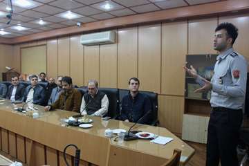 دوره آموزشی ایمنی و مدیریت شرایط اضطراری در معاونت توسعه دانشگاه علوم پزشکی گیلان 