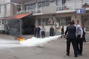 دوره آموزشی ایمنی و مدیریت شرایط اضطراری در معاونت توسعه دانشگاه علوم پزشکی گیلان 