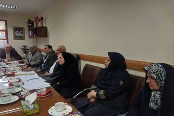 نشست هم‌اندیشی در راستای توسعه سلامت رستم‌آباد با مشارکت دانشگاه و خیرین سلامت