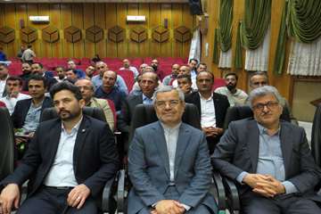 تجلیل از ۶۳ بهورز  نمونه شهرستان رشت