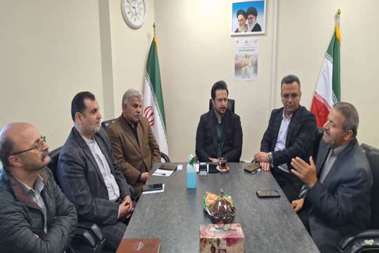 نشست هم‌اندیشی خیرین و دانشگاه برای توسعه سلامت صومعه‌سرا  